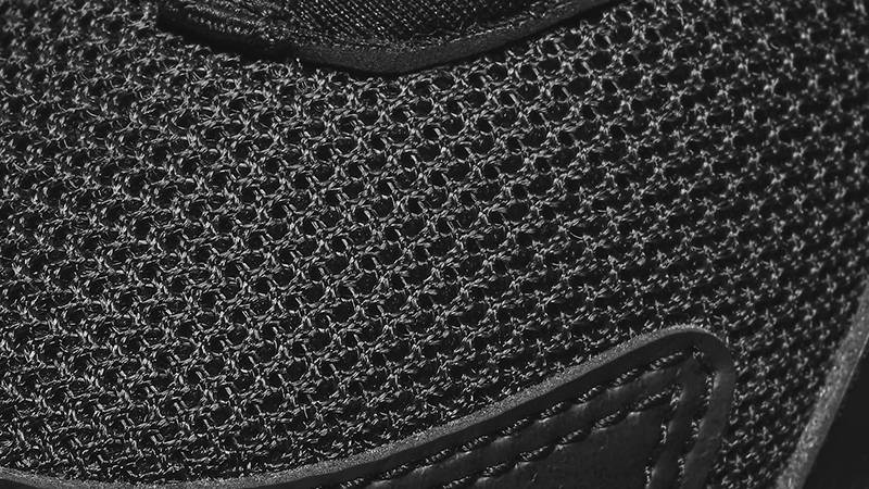 Nike Air Huarache Run GS Triple Black 704949-016 Detail