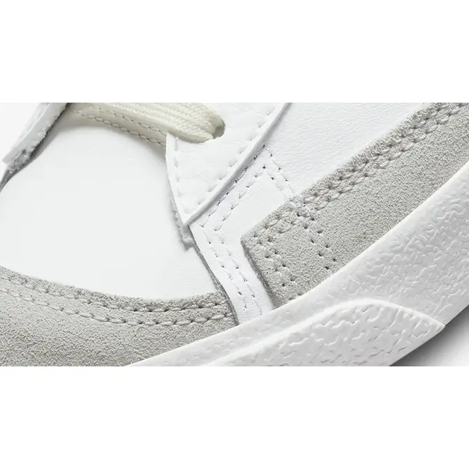 Nike Blazer Mid 77 GS White Pink Foam DA4086-106 Detail