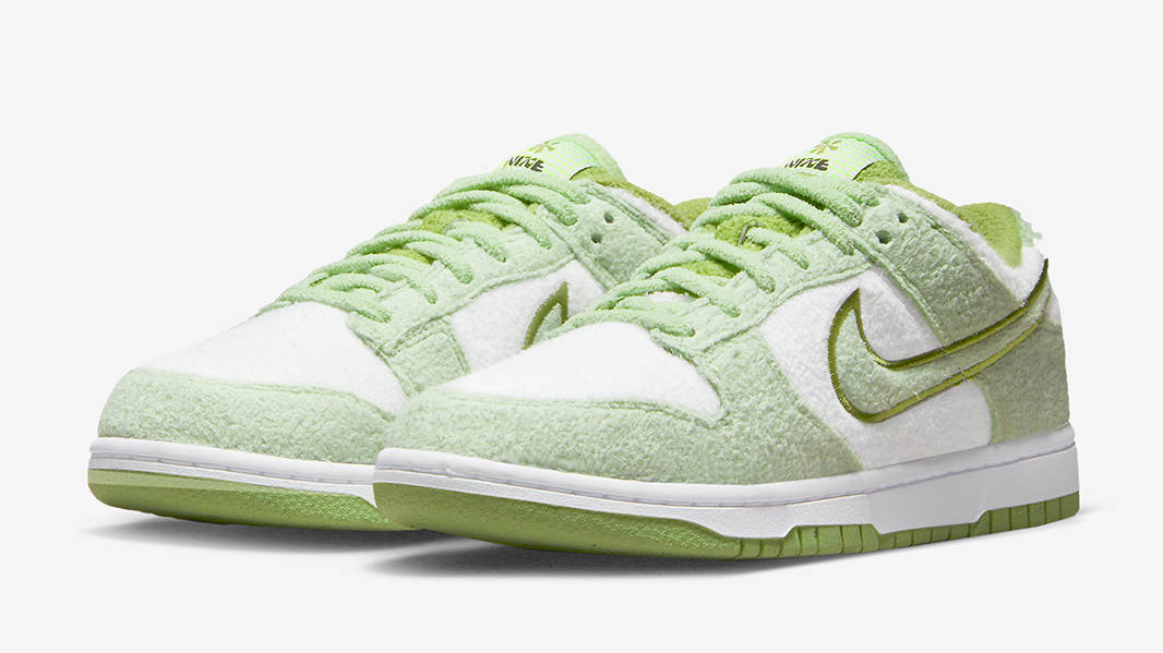 Nike Dunk Low Fleece Green DQ7579-300 Side