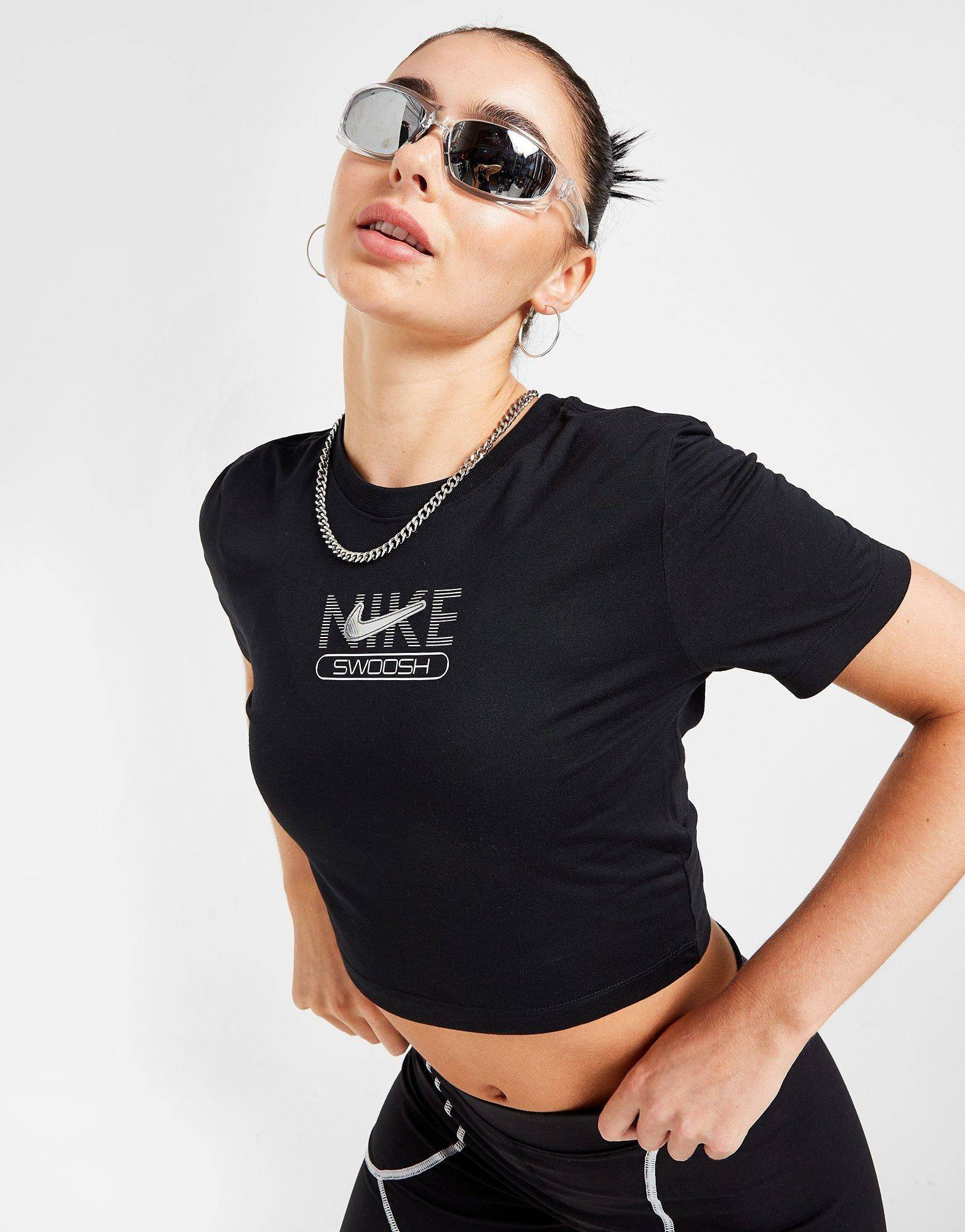 nike-sportswear-slim-crop-t-