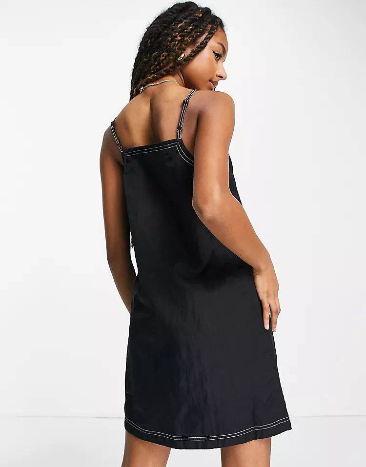Nike Swoosh Contrast Stitch Fleece Cami Dress Black Backside