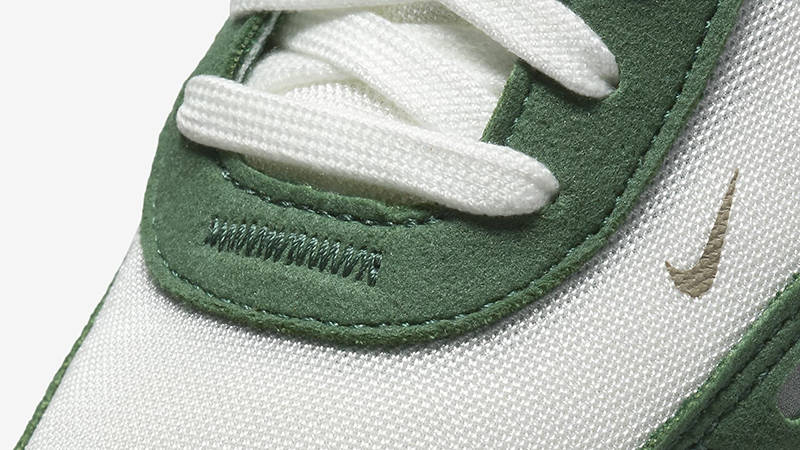 Nike Waffle One Green Sail DX8958-100 Detail