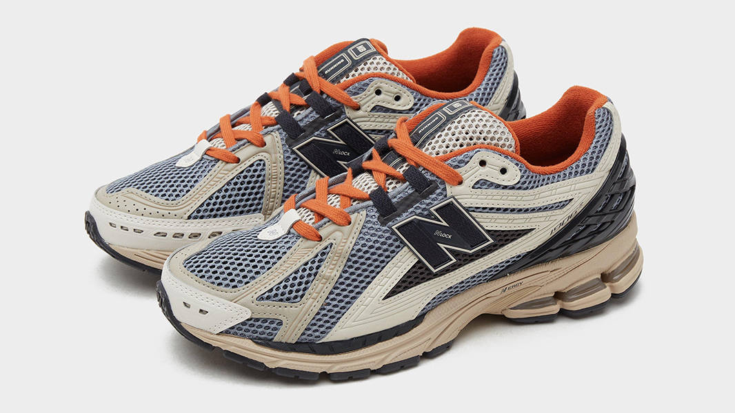 size x New Balance 1906R Blue Silver M1906RSA Side
