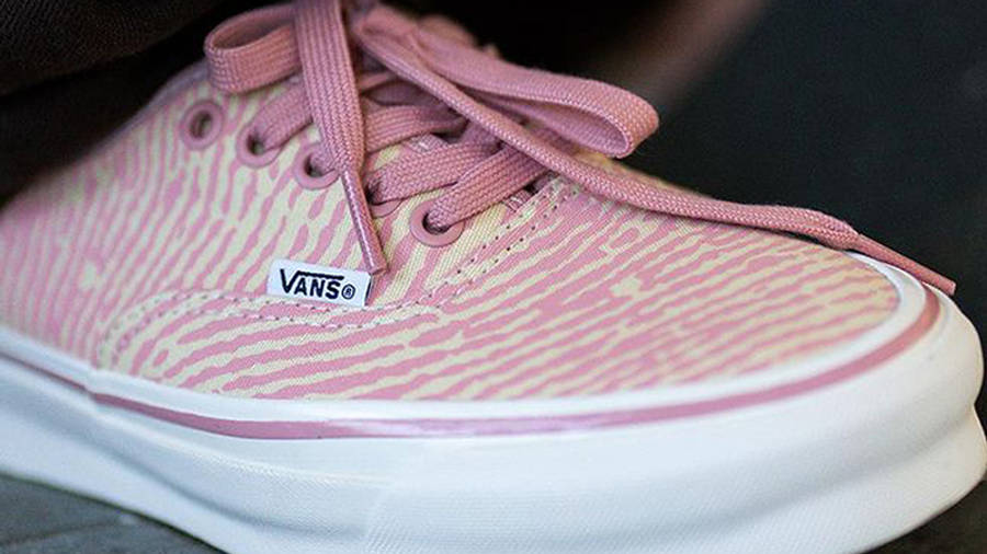 Spunge x Vans Authentic Pink Detail