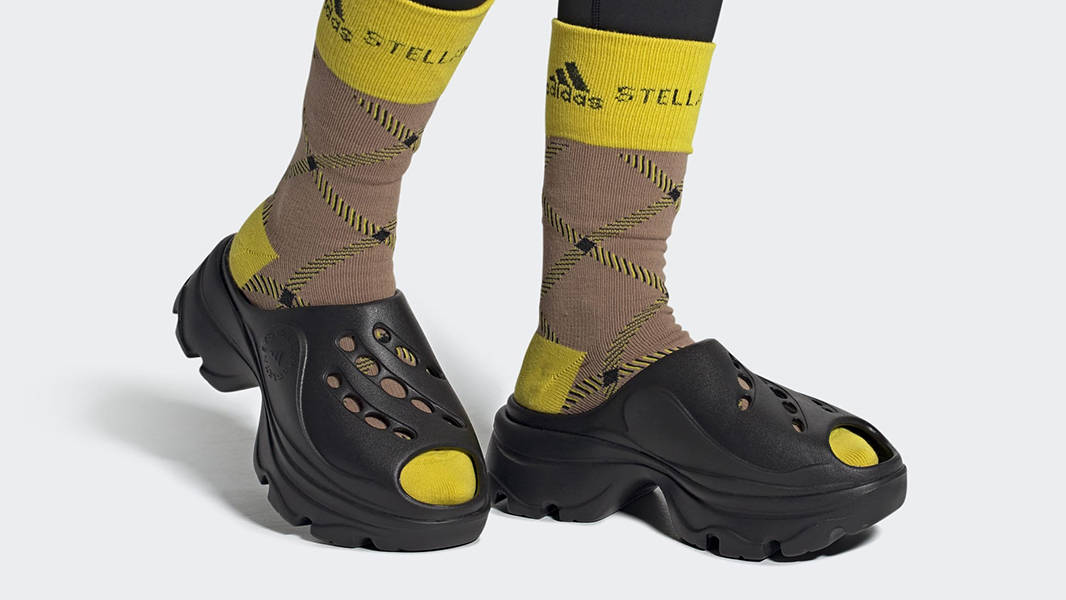 Stella McCartney x adidas Clogs Core Black | Where To Buy