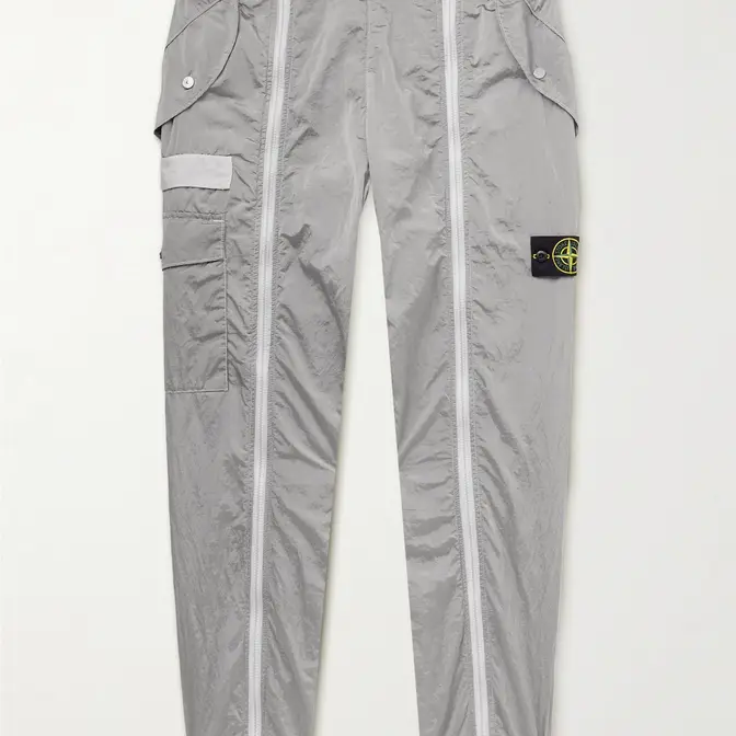 Stone Island Tapered Logo Appliquéd Zip Detailed Shell Cargo Trousers Grey Feature