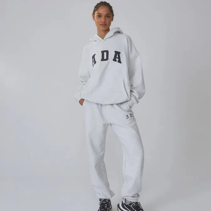 ADA Oversized Hoodie White, 41% OFF | www.elevate.in