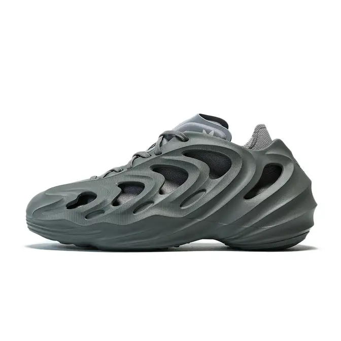 adifom q white grey