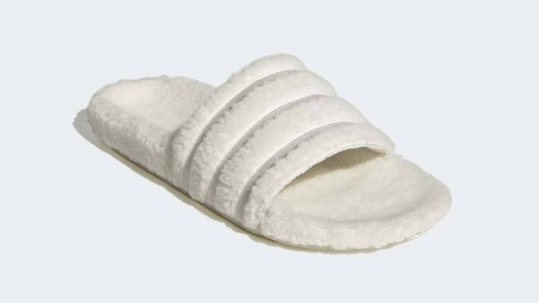 adidas Adilette Slides Off White Front