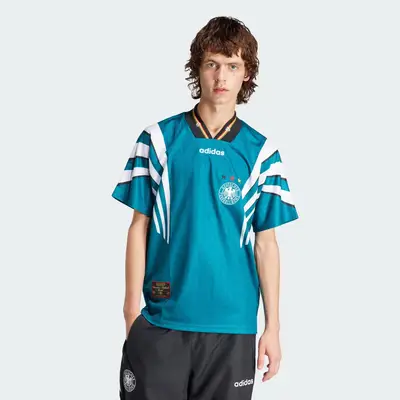 adidas Germany 1996 Away Jersey Big Sur Feature