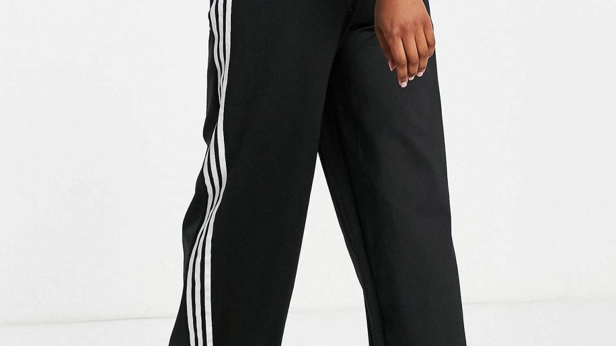 adidas Adicolour Three Stripe Logo Relaxed Fit Track Pants Black