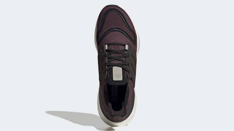 adidas Ultra Boost 22 Shadow Maroon Middle