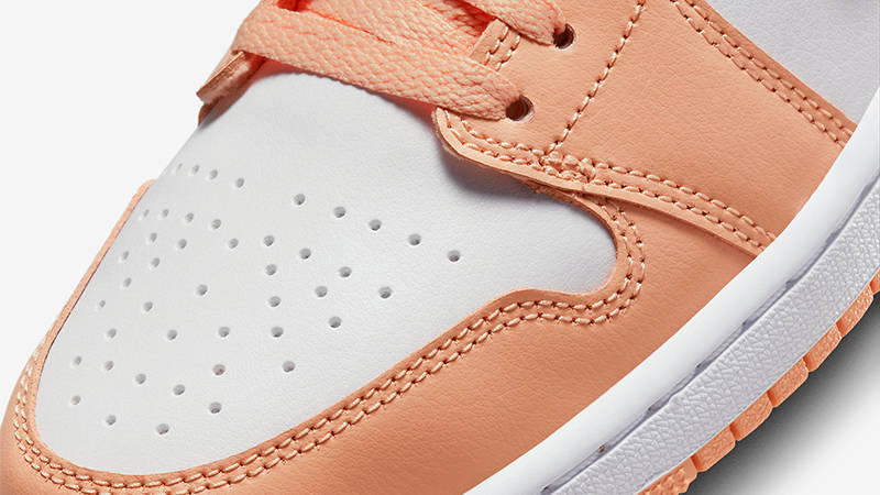 Air Jordan 1 Low Sunset Haze DC0774-801 Detail