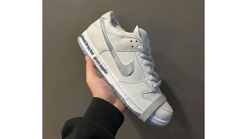 Concepts x Nike SB Dunk Low White Lobster FD8776-100 Side 2