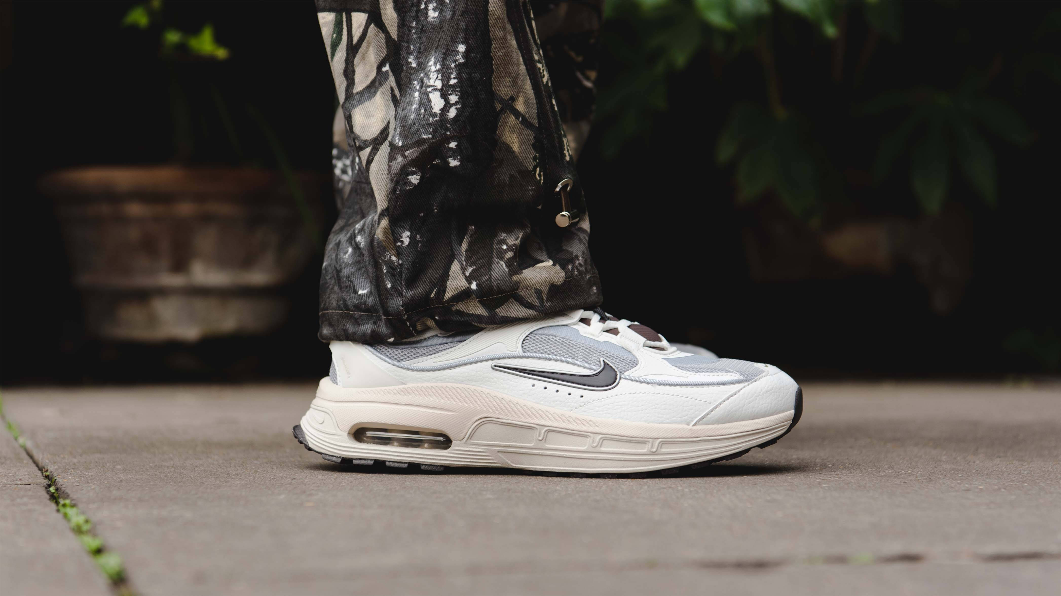 Nike Air Max Bliss Next Nature Wolf Grey White