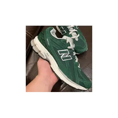 New Balance 1906R Green Side