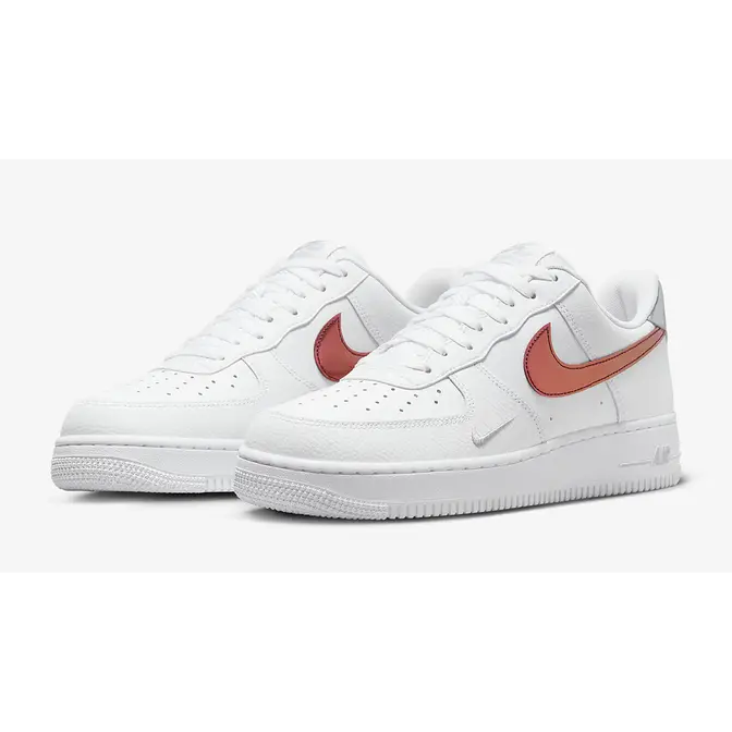 Air force 1 07 trainers white gym red metallic 2024 gold