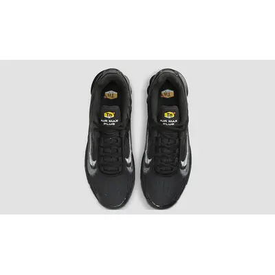 Nike Air Max Plus 3 Spray Paint Swoosh Black FD0659-001 Top