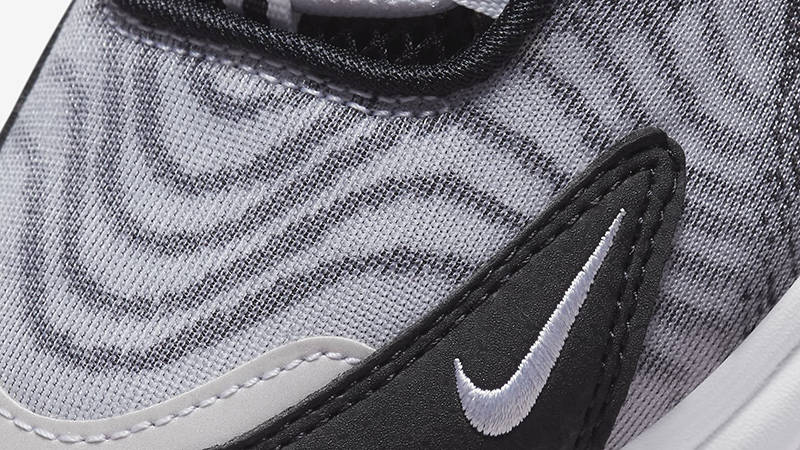 Nike Air Max TW 1 GS Black White DQ0296-001 Detail