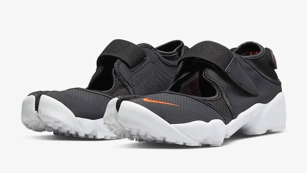 nike rift black and white