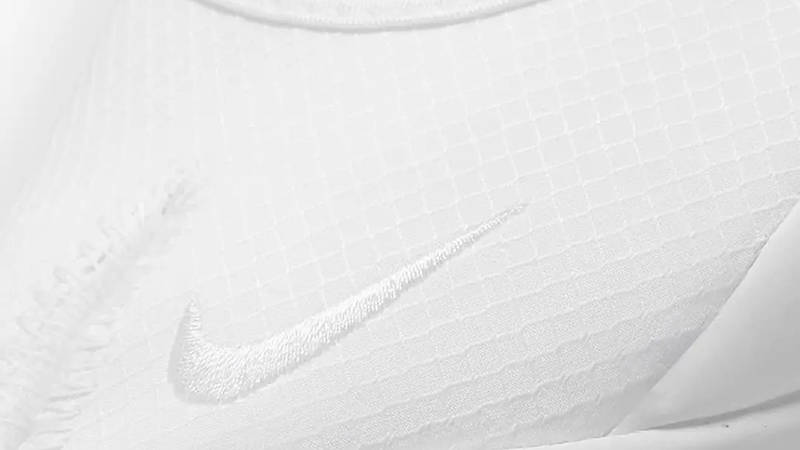 Nike Air Rift Triple White DN1338-100 Detail
