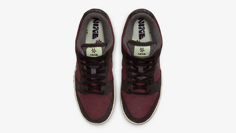 Nike Dunk Low Fleece Black Maroon DQ7579-600 Top