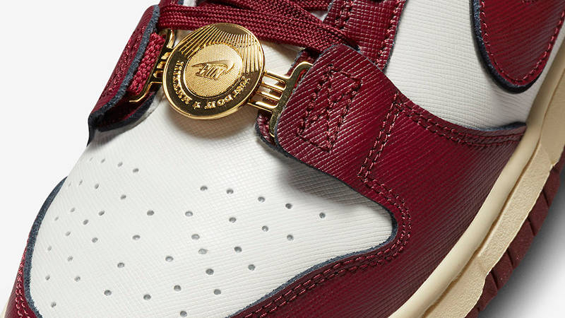 Nike Dunk Low Sail Team Red DV1160-101 Detail