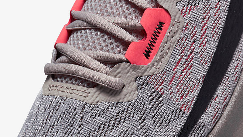 Nike Giannis Immortality 2 Grey Crimson DM0825-003 Detail