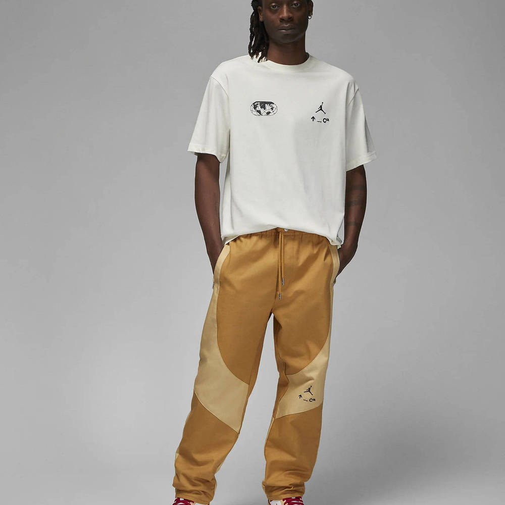 Nike Jordan Flight Heritage WarmUp Trousers Elemental Gold The