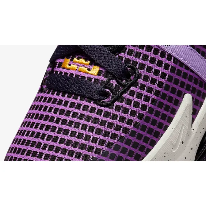 Nike 270 outlet lakers