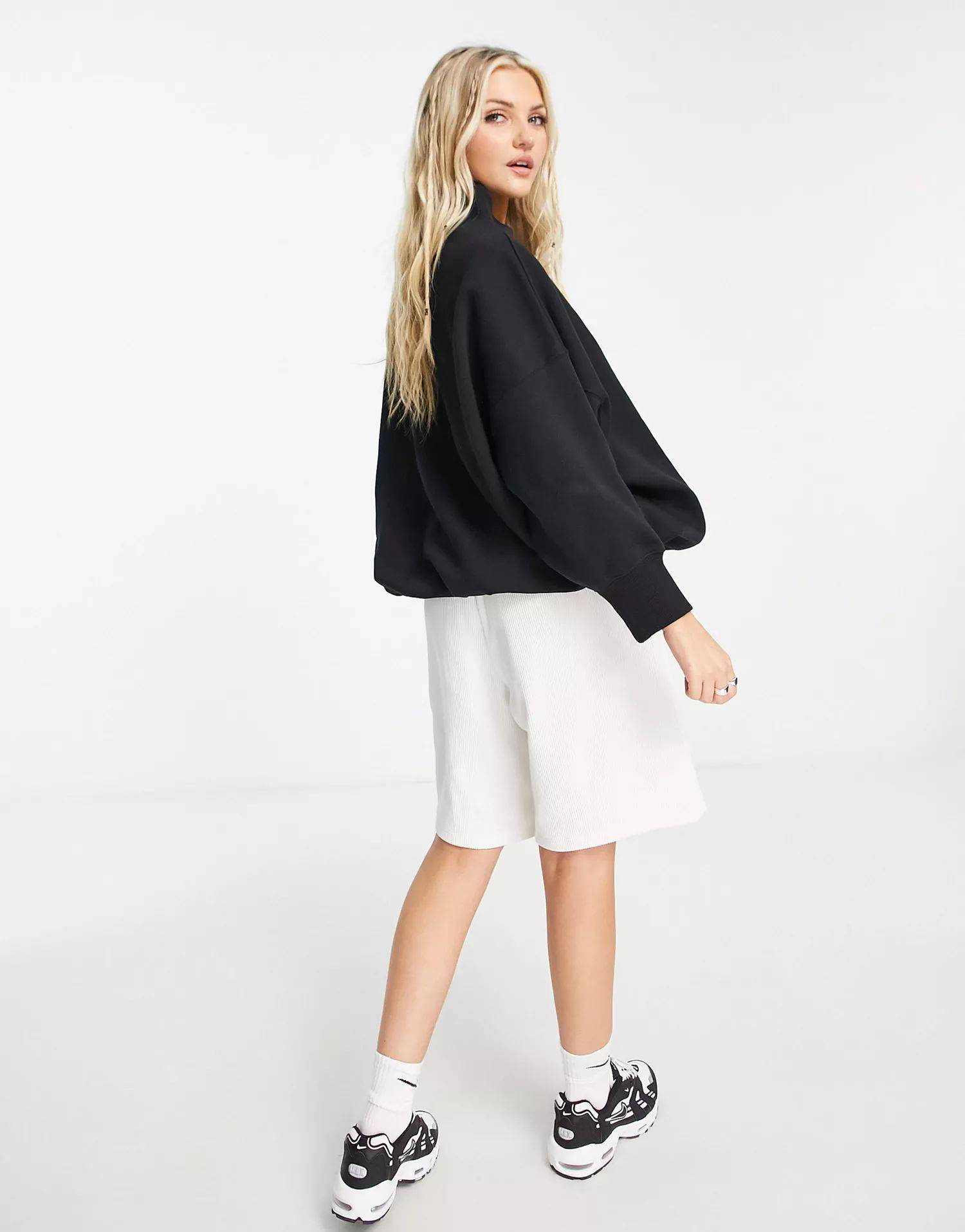 OVERSIZED MOCK NECK CROP SWEATSHIRT / BLACK