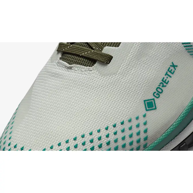 Nike new Pegasus Trail 4 Gore-Tex Olive Green FB2193-001 Detail