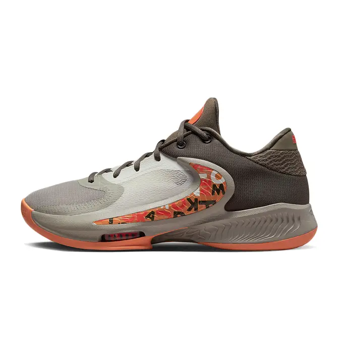 Nike zoom freak orange best sale