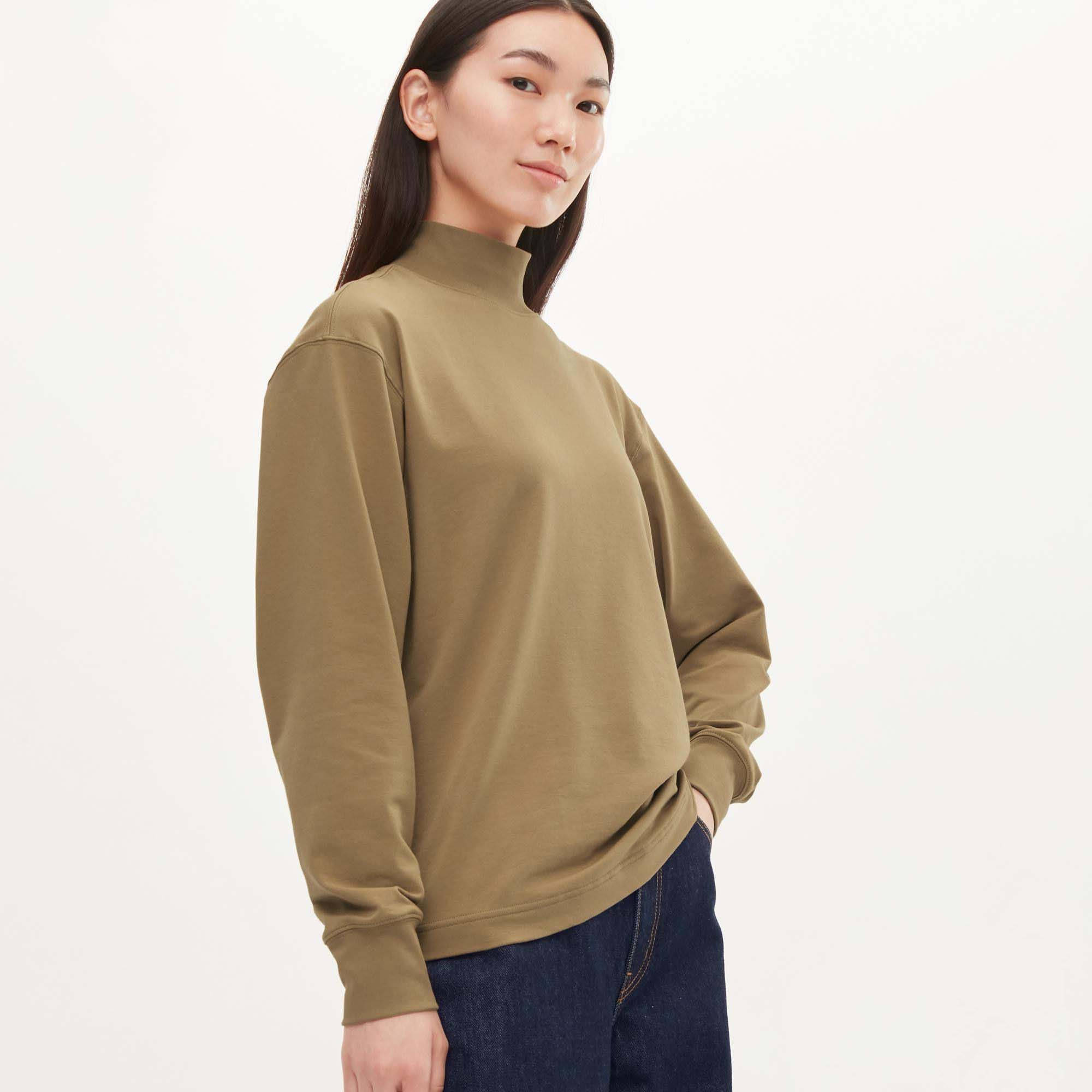 Uniqlo + Heattech Extra Warm Seamless Ribbed Turtleneck Long Sleeved  Thermal Top