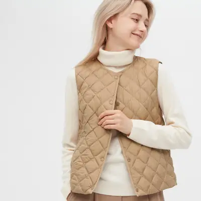 Uniqlo Warm Padded Quilted Vest Beige 450451-COL32