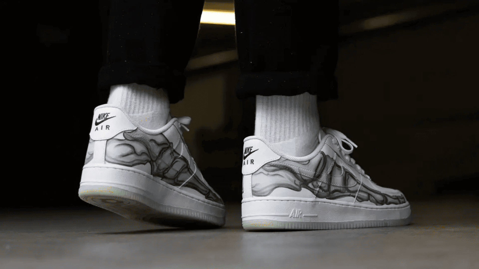 Nike Air Force 1 '07 Skeleton QS