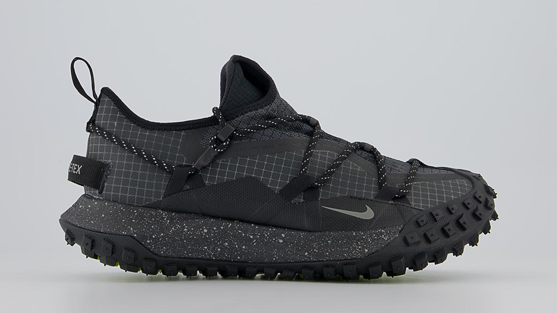 Nike ACG Mountain Fly Low GTX Black Volt