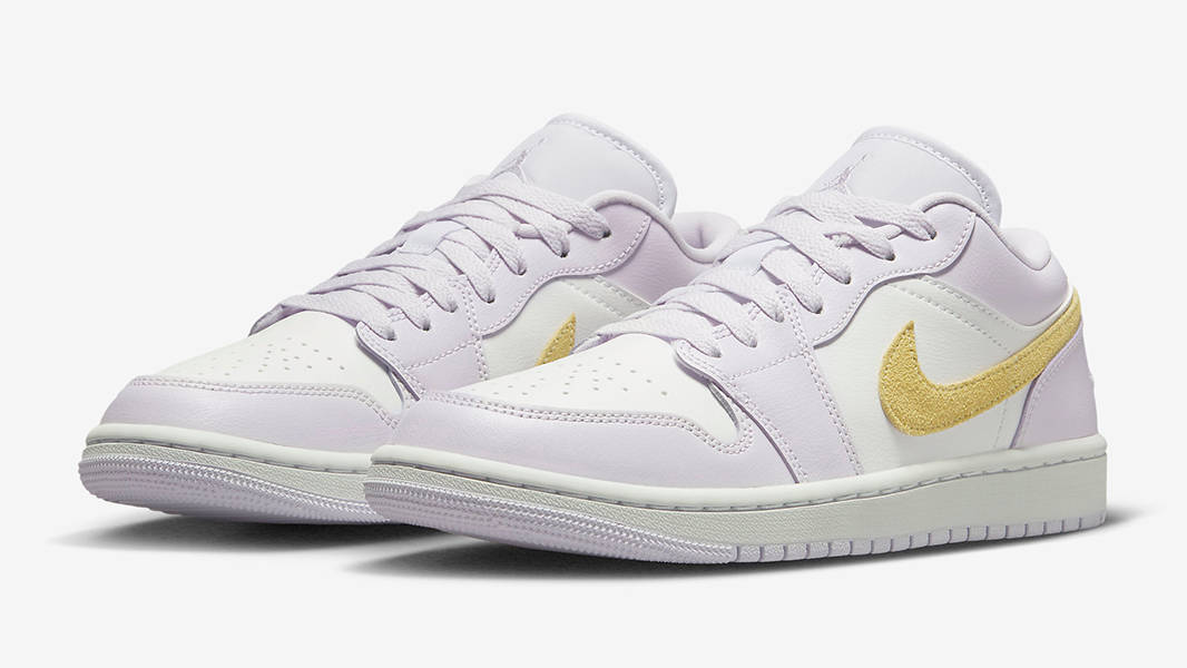 Air Jordan 1 Low Barely Grape