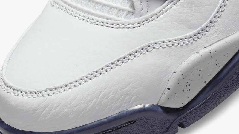 Air Jordan 4 GS Midnight Navy Closeup 1