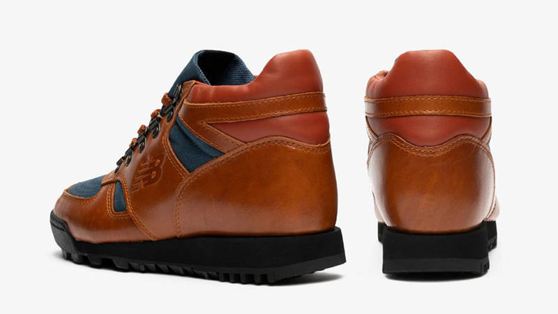 New Balance Rainier Tan Blue Back