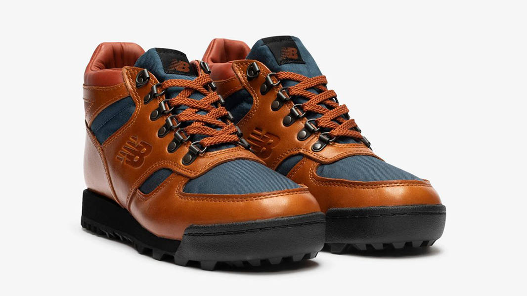 New Balance Rainier Tan Blue Front