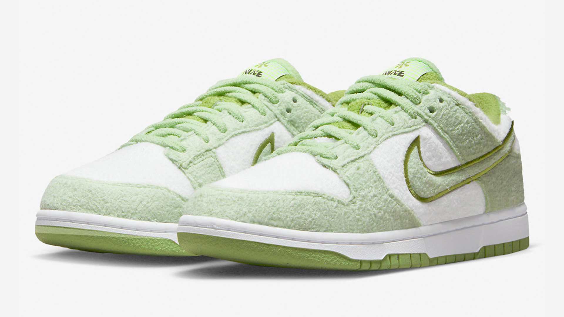 Nike Dunk Low Fleece Green