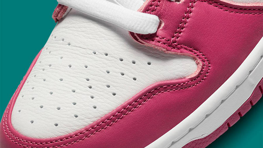 dunk low pink beetroot