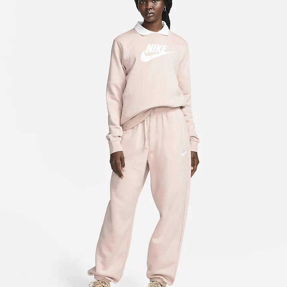 Nike Sportswear Club Fleece Mid-Rise Oversized Tracksuit Bottoms - Pink ...