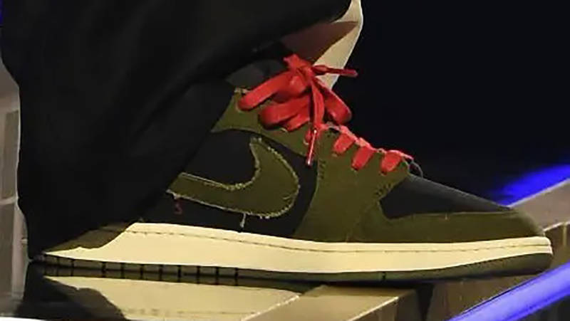 Travis Scott x Nike Air Jordan 1 Low OG Grammy Olive Side
