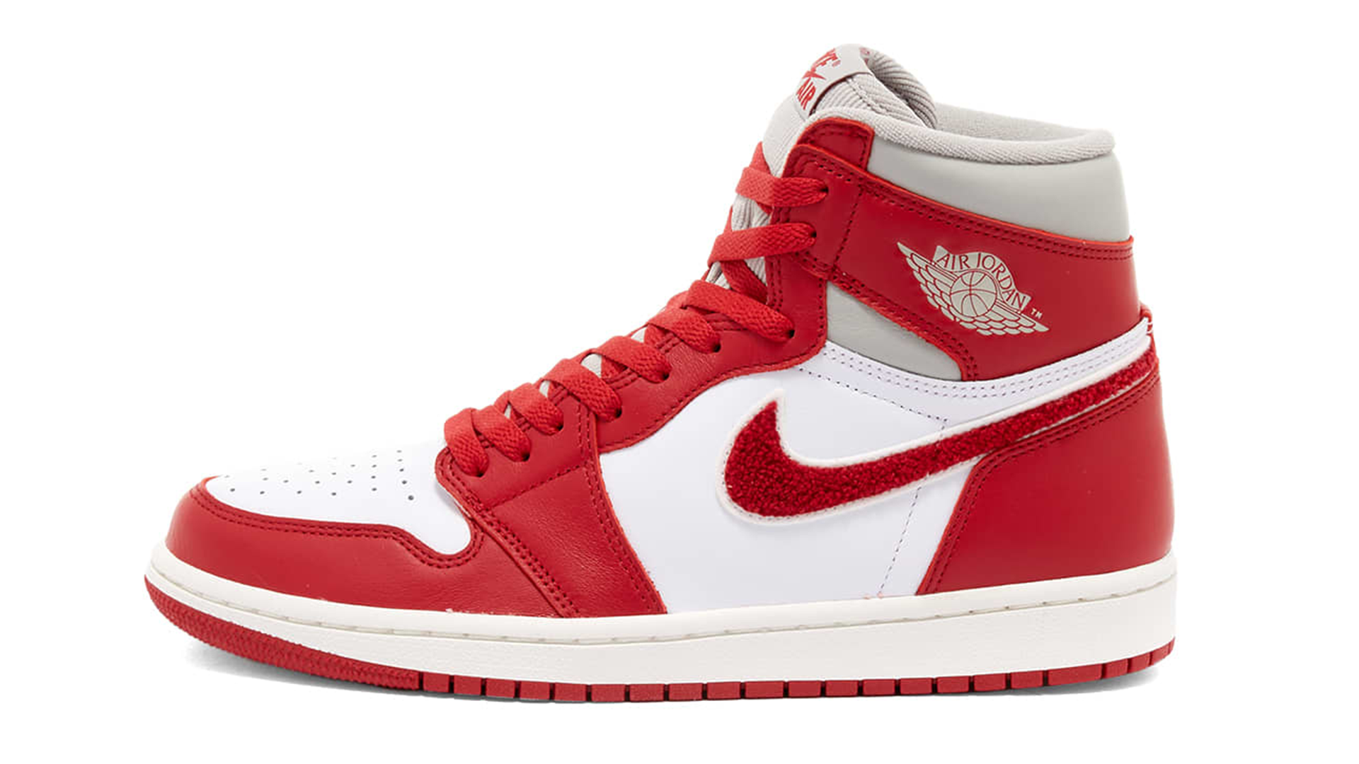 Up Your Gifting Game With These In-Stock Dunks and Jordans
