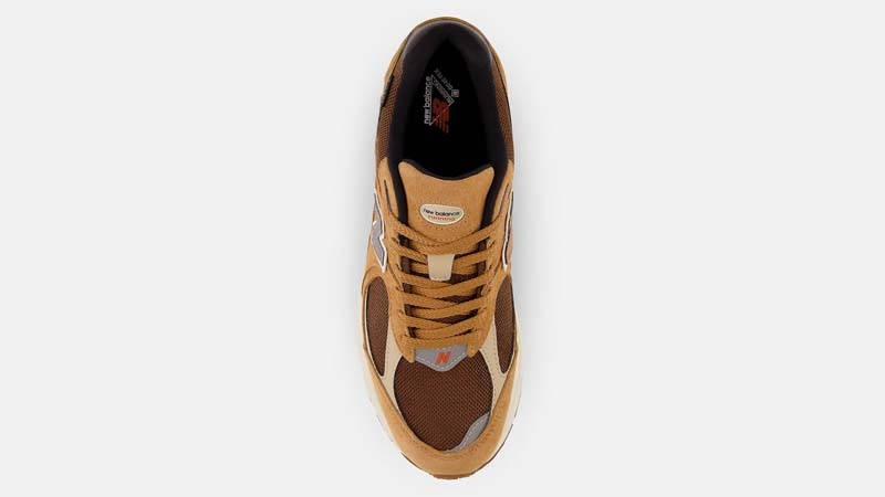 New Balance 2002R Gore-Tex Wheat Middle