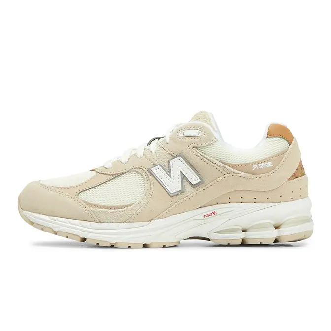 New Balance 2002R Taupe Sandstone M2002RSC