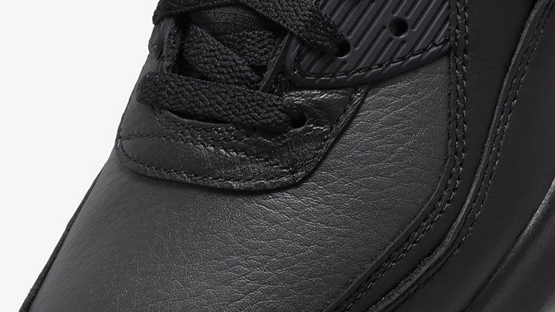 Nike Air Max 90 Gore-Tex Black Orange DJ9779-002 Detail