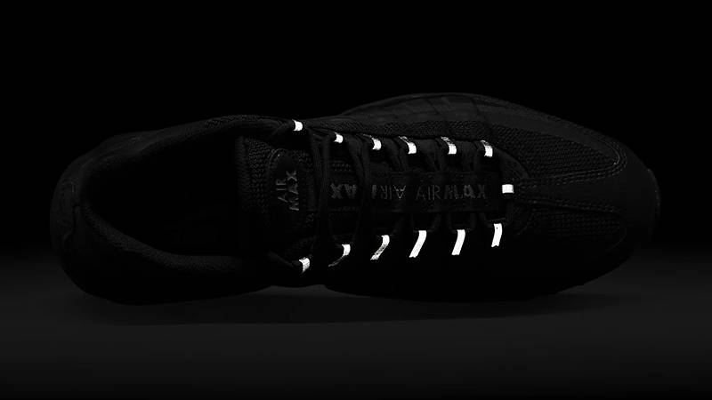 Nike Air Max 95 Black Medium Ash DZ4503-001 in dark